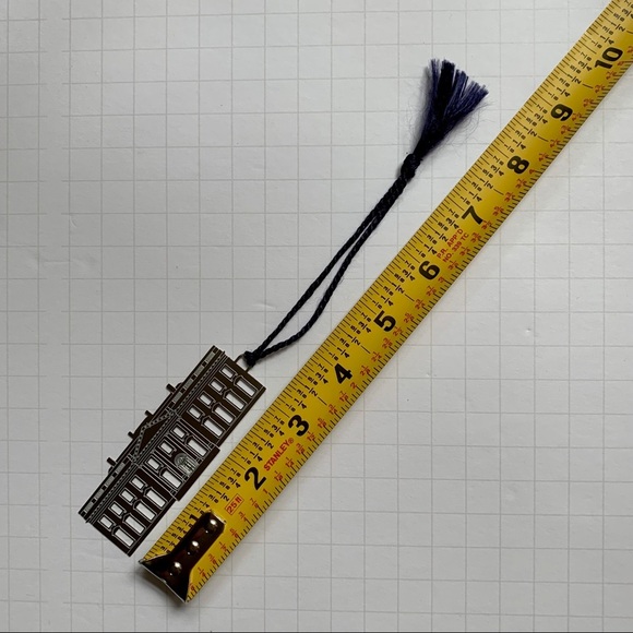 THE WHITE HOUSE Silver Tone Bookmark Tassle Washington D.C. Reading Books - Picture 5 of 9